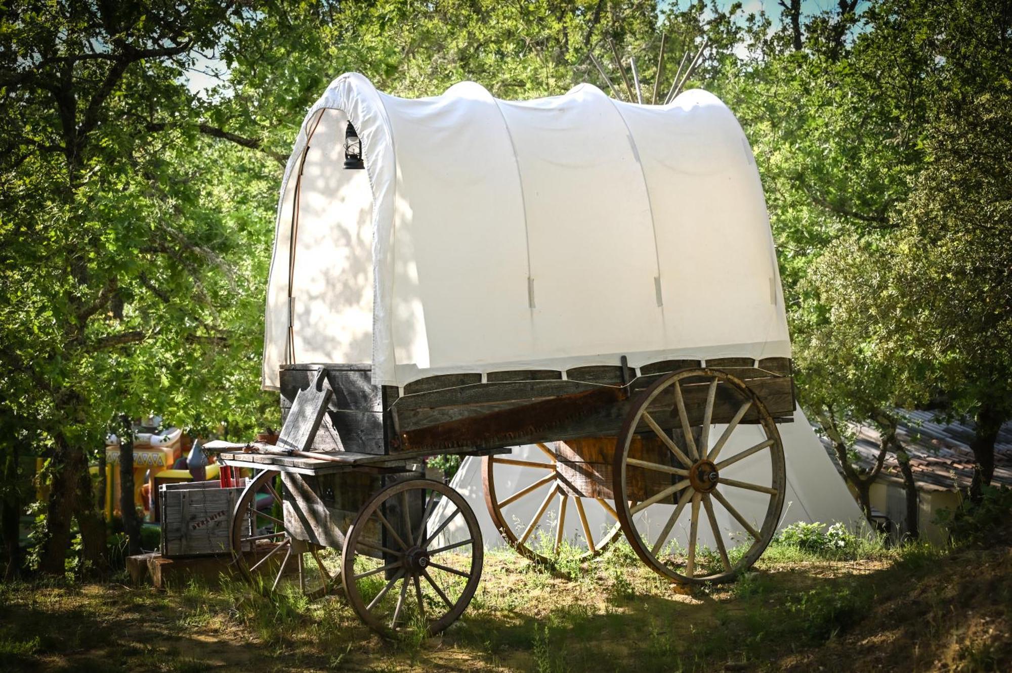 רוסטרל Camping Le Colorado מראה חיצוני תמונה